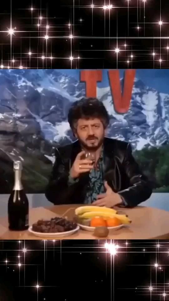 Открытка с днем рождения. Жорик Вартанов поздравляет. Без текста. Открытка с днем рождения. Жорик Вартанов поздравляет. Без текста.