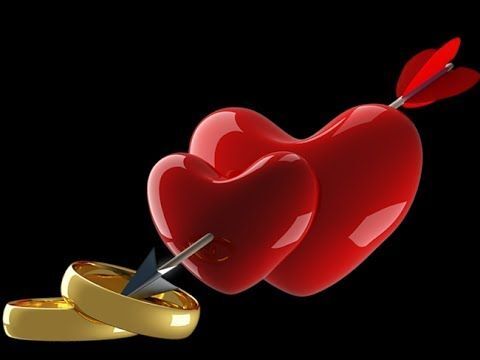 Открытка с днем свадьбы. Два кольца, два сердца со стрелой.